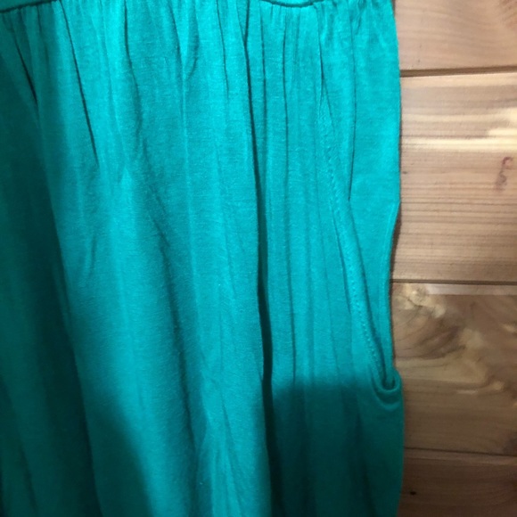 Casual dress with pockets - Picture 3 of 4